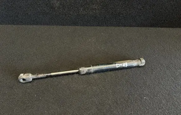 Audi A6 S6 C5 4B Tailgate/trunk strut/damper 4B5827552G