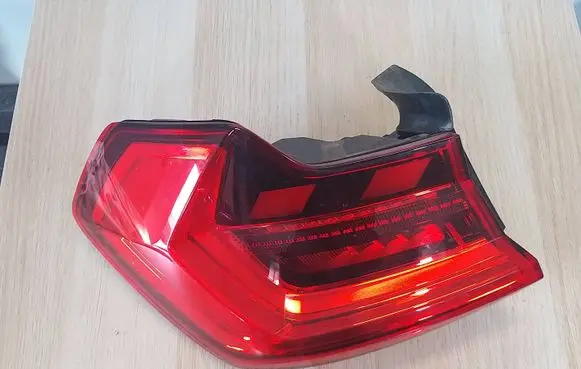 Rear/tail lights
