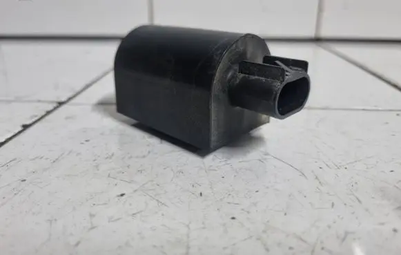 Toyota Proace Coolant fan relay 9656112480 04F5