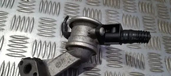 Audi A4 S4 B8 8K EGR valve 06E131102B 72228632