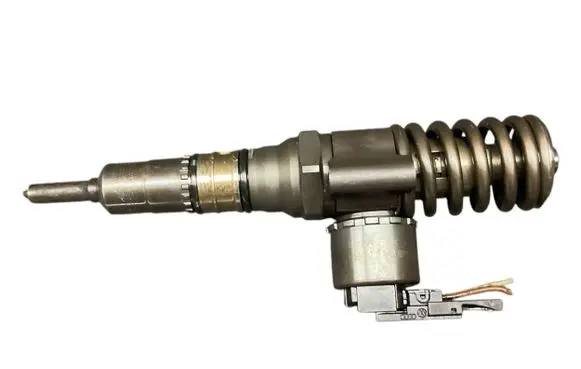 Skoda Octavia Mk2 (1Z) Fuel injector 03G130073G