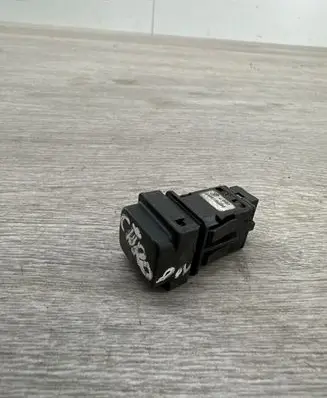 Citroen C4 I Picasso Parking (PDC) sensor switch 96553139XT 0867