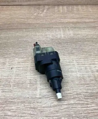 Seat Exeo (3R) Brake pedal sensor switch 1K2945511