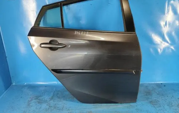 Toyota Prius xw60 Front door 6700347210