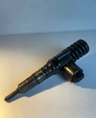 Skoda Octavia Mk2 (1Z) Fuel injector 0414720404