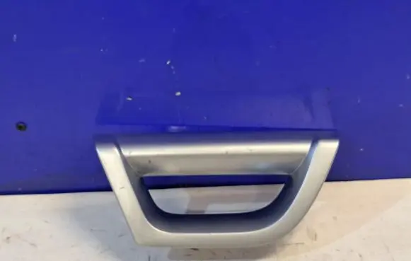 Volvo XC90 Rear door handle trim 8650071
