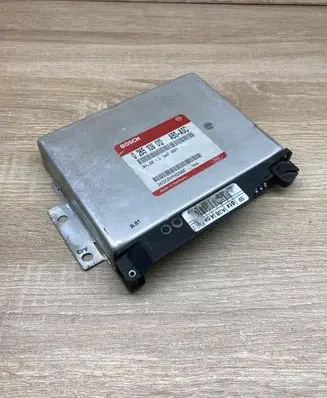 BMW 7 E38 ABS control unit/module 1162889 0265109012