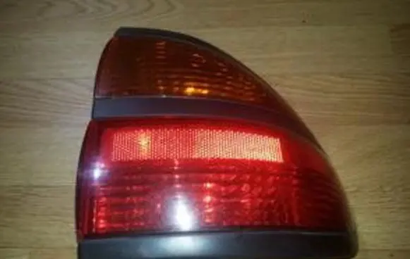 Renault Laguna I Rear/tail lights