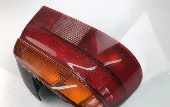 BMW 5 E39 Rear/tail lights 8358031