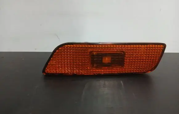 Volvo S80 Front fender indicator light 125130B