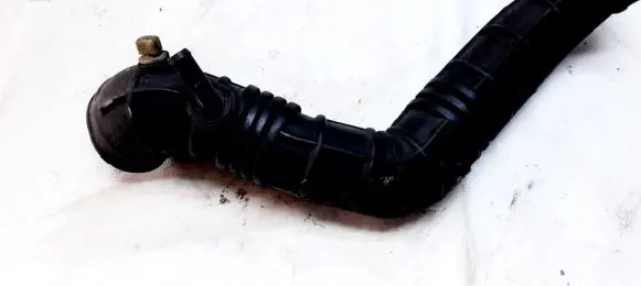 Volvo S40, V40 Air intake hose/pipe MB957388 5V023S0CAT1