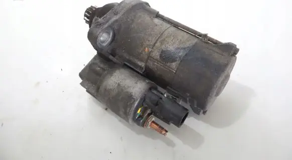 Volkswagen Touran I Starter motor