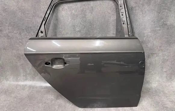 Audi A3 S3 8V Front door NULL