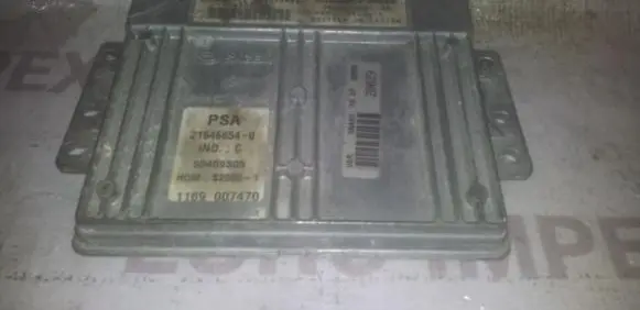 Citroen Xsara Picasso Engine control unit/module 9645027280