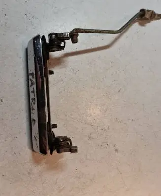 Nissan Patrol Y60 Front door exterior handle 2ATR0A