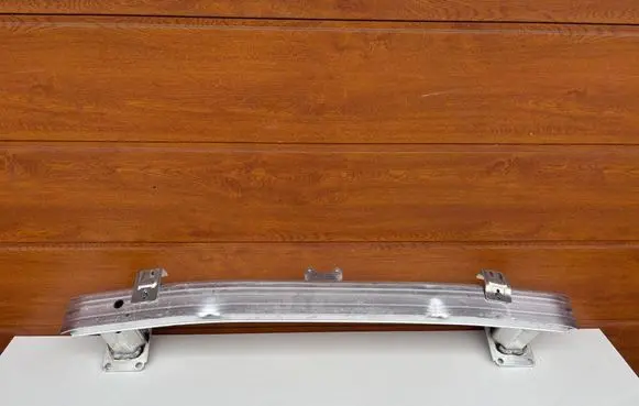 Peugeot 308 Front bumper support beam 9835954880