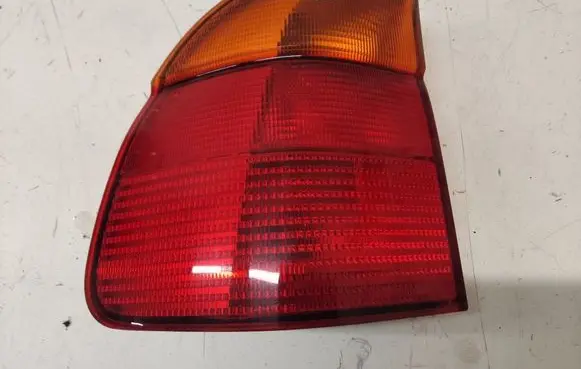 BMW 5 E39 Rear/tail lights 8361671