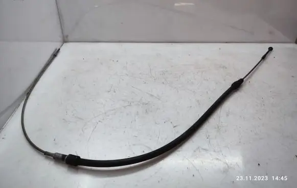 Volkswagen Multivan T5 Handbrake/parking brake wiring cable 7H0711476E