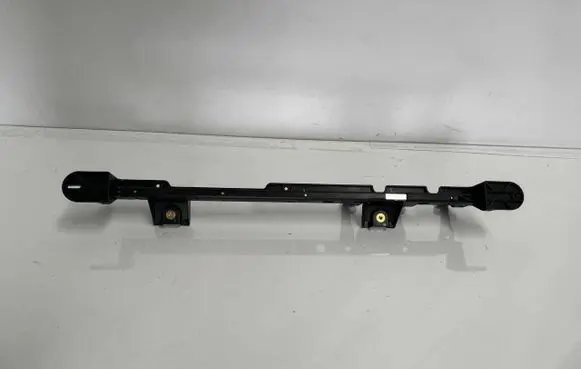 Tesla Model X Radiator mount bracket 105416400