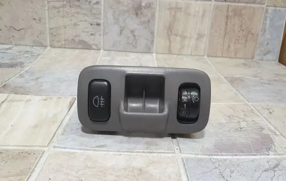 Toyota Yaris Headlight level height control switch 777197