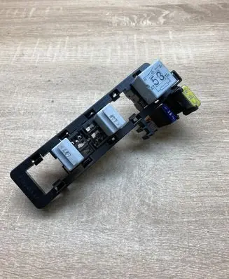 Skoda Octavia Mk2 (1Z) Other relay 1K2937503A