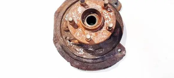 Subaru Legacy Rear wheel hub