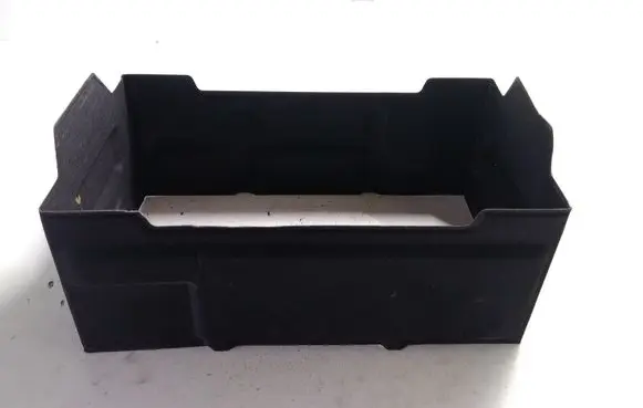 Battery box tray