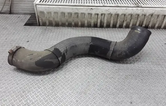 Mazda 5 Intercooler hose/pipe