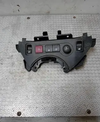 Peugeot Partner A set of switches 04157T06 63110656 9680931977