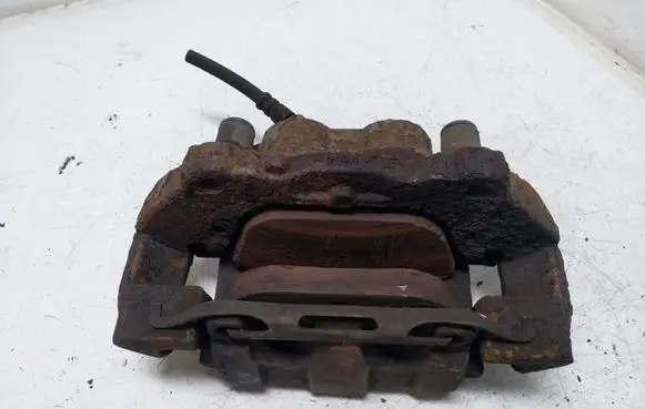 Volvo XC60 Front brake caliper