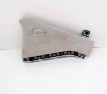 Maserati Ghibli (C) pillar trim 670011413