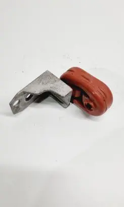 Skoda Karoq Muffler mount bracket/holder 5Q0253144R 1K0253147F