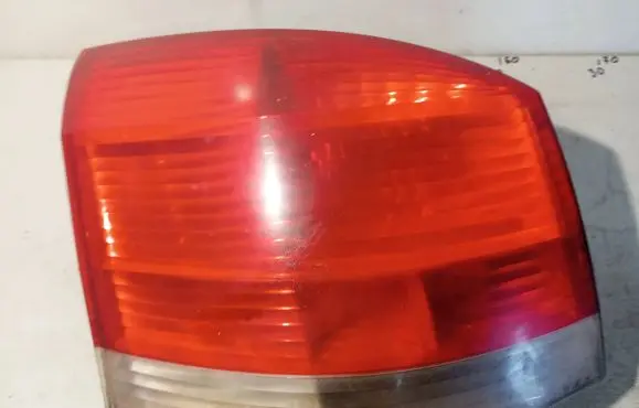 Opel Signum Rear/tail lights 13159861 377001