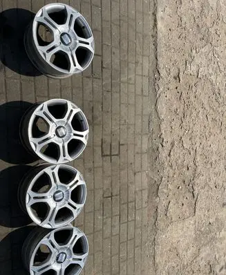 R17 alloy rim