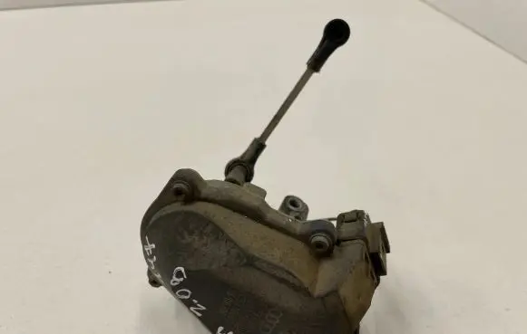 Skoda Octavia Mk2 (1Z) Intake manifold valve actuator/motor 06F133482B 2900315989 A2C53106022