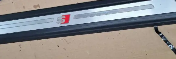 Audi Q5 SQ5 Front sill trim cover 80A947417 80A947418