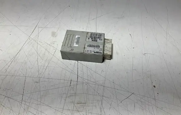 BMW 7 F01 F02 F03 F04 Suspension control unit/module 6860385 4461500620 004002000
