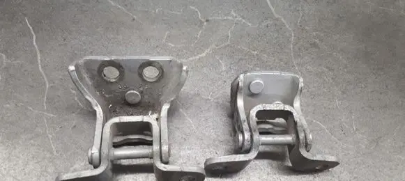 Mercedes-Benz ML W163 Rear door hinge set 