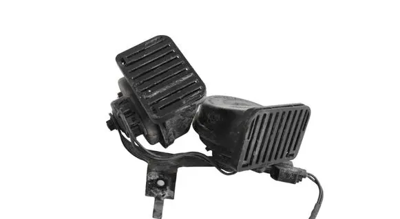 Jaguar XJ X351 Horn signal AW9313A803AB