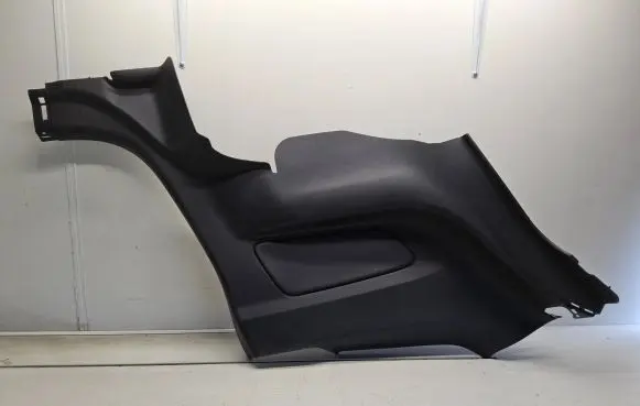 Ford Mustang VI Coupe rear side trim panel FR3B6331013 FR3B6331013A