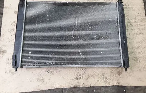 Nissan Murano Z51 Coolant radiator NOCODE