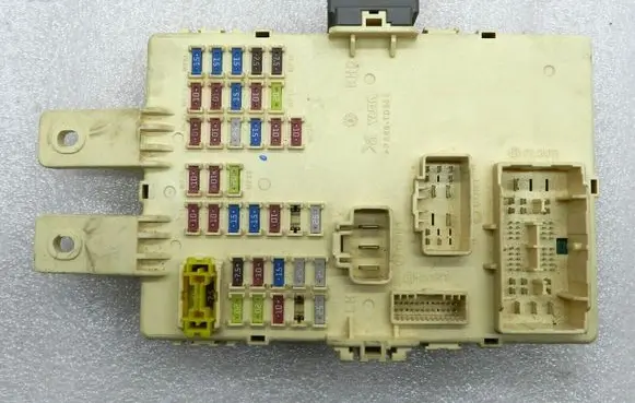 KIA Sportage Fuse box set 919503W040