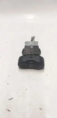 Dacia Sandero Windscreen/window heater switch E2311115