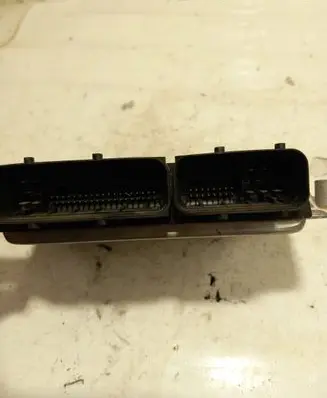 Audi A6 S6 C5 4B Engine control unit/module 8E0907401P 1039S01060 0281011136