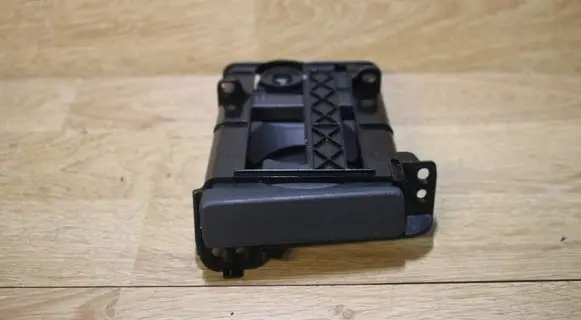Toyota Auris 150 Cup holder 5562002090 9572