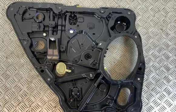 Jeep Grand Cherokee WL Rear window lifting mechanism without motor 68499677AA