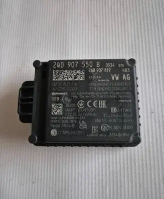 Volkswagen PASSAT B8 Distronic sensor radar 2Q0907550B 2Q0907819