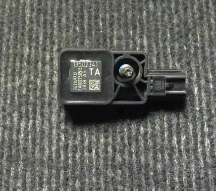 Opel Insignia A Airbag deployment crash/impact sensor 13502341