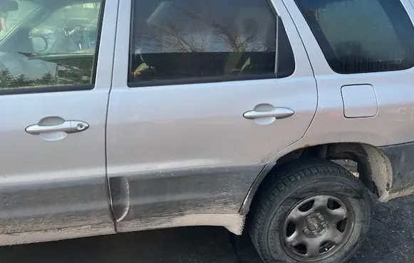 Mazda Tribute Rear door 