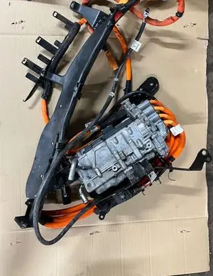 Mercedes-Benz GLE W167 Voltage converter inverter A1679001018